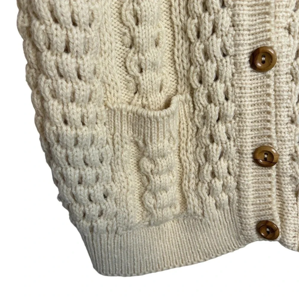 Vtg L.L. Bean Fisherman Cable Knit Cardigan‎ Sweater Womens M Cream Coastal